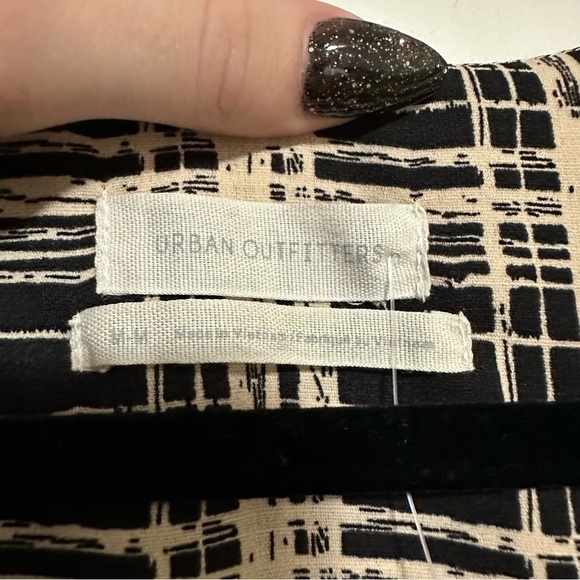 Urban Outfitters Daphne Plaid Wrap Midi Dress - Picture 6 of 9